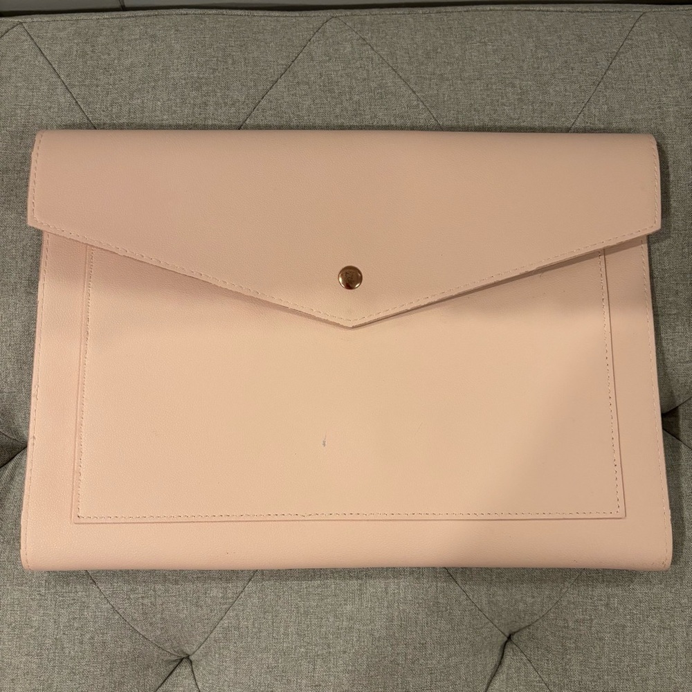 Glass Ladder & Co. Megan Portfolio Clutch